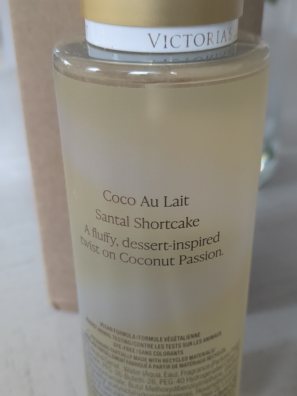 New Victoria's Secret Coconut Passion Whipped fragrance mist 250ml 8.4 oz - Picture 3 of 3